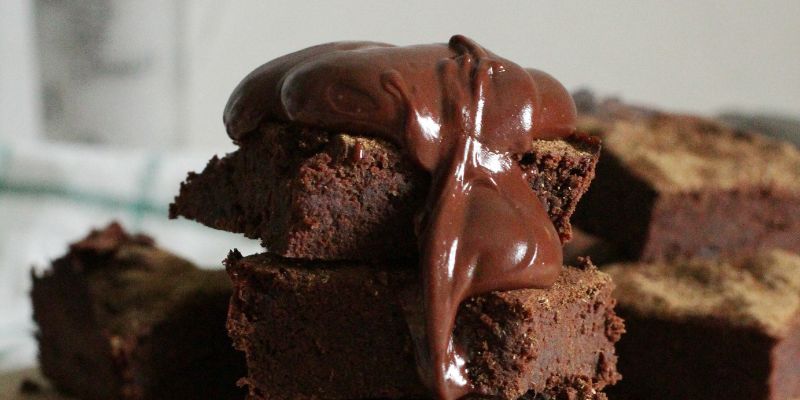 Ideias de Receitas de Brownie com Cobertura Para Vender 